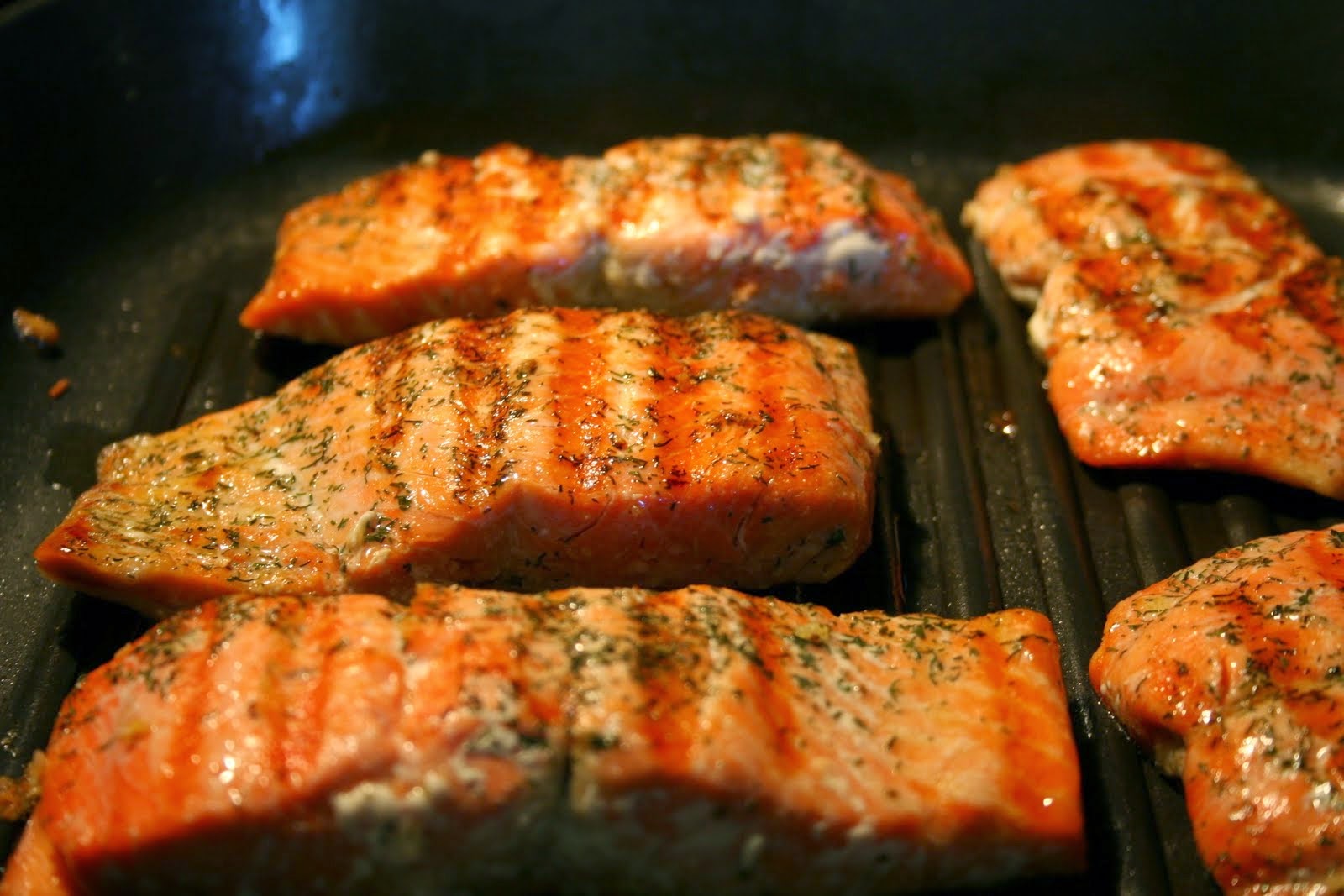 05-16-10-grilled-salmon-green-beans-and-quinoa3.jpg